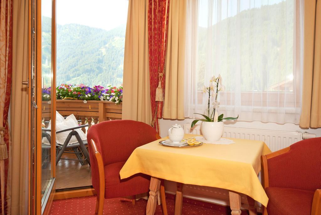 Hotel Gletscherblick Hippach Pokój zdjęcie